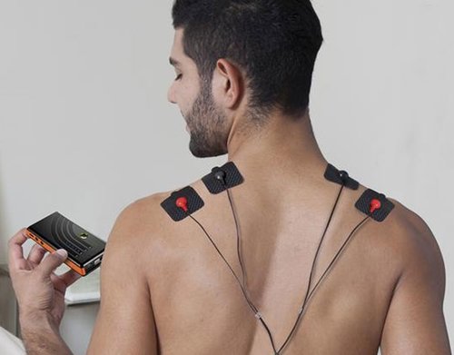EMS Geräte für zuhause 4 Elektroden auf Rücken